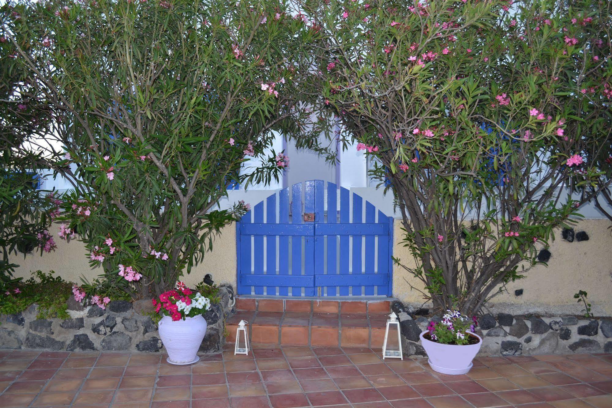 Melina Hotel Fira  Exterior photo
