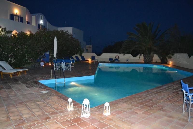 Melina Hotel Fira  Exterior photo